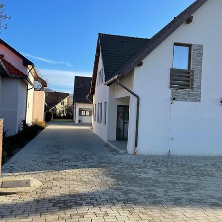 Fenyo Apartman House Ii. Odorheiu Secuiesc Dış mekan fotoğraf