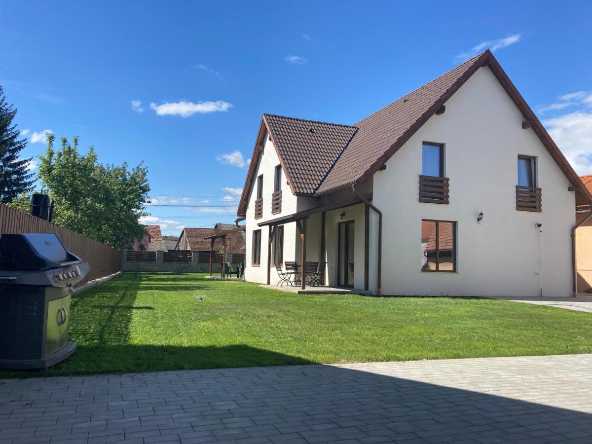 Fenyo Apartman House Ii. Odorheiu Secuiesc Dış mekan fotoğraf